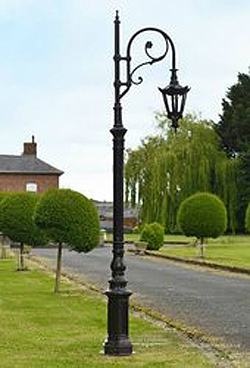 Street Light Pole Painting